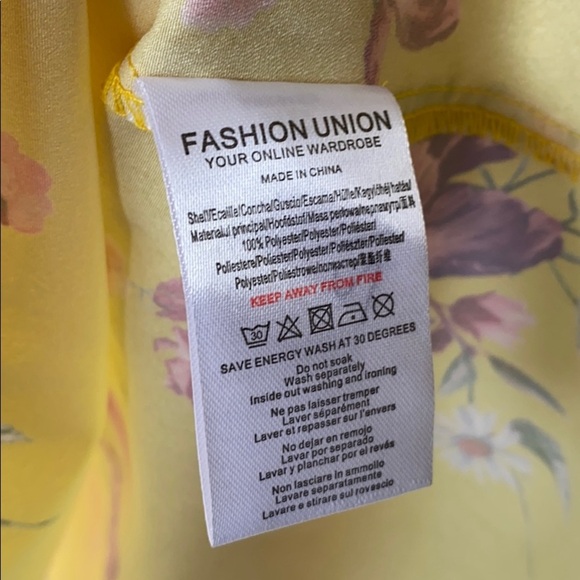 Fashion Union Floral long sleeve Top, Size 6, NWT - Picture 4 of 10